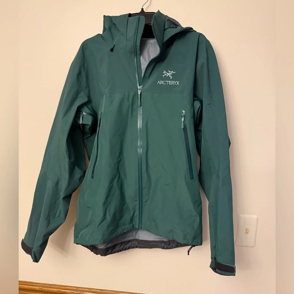 Arc'teryx Beta AR Men’s jacket - Picture 2 of 14
